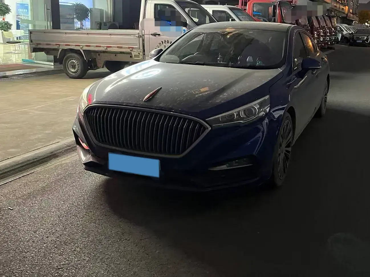 2019 HONGQI H5 view 1