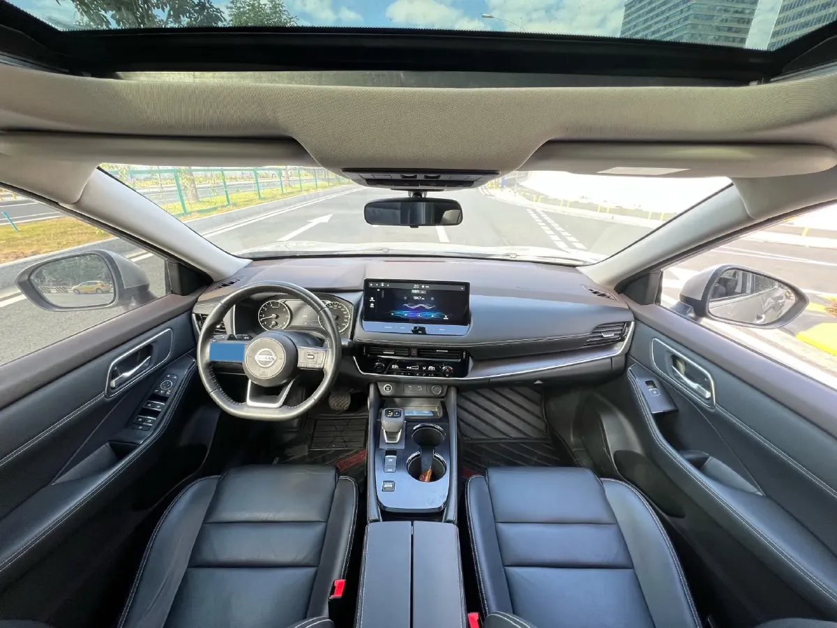 2021 Nissan X-Trail 1.5T 204HP L3 CVT,autocango,china used car exporter,china ev exporter,chinese used car exporter,chinese used ev exporter