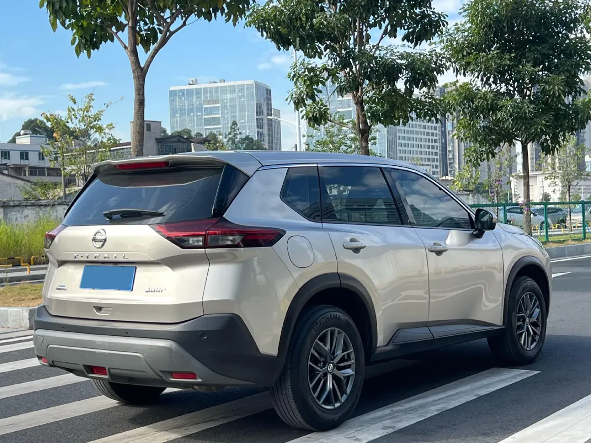 2021 Nissan X-Trail 1.5T 204HP L3 CVT,autocango,china used car exporter,china ev exporter,chinese used car exporter,chinese used ev exporter