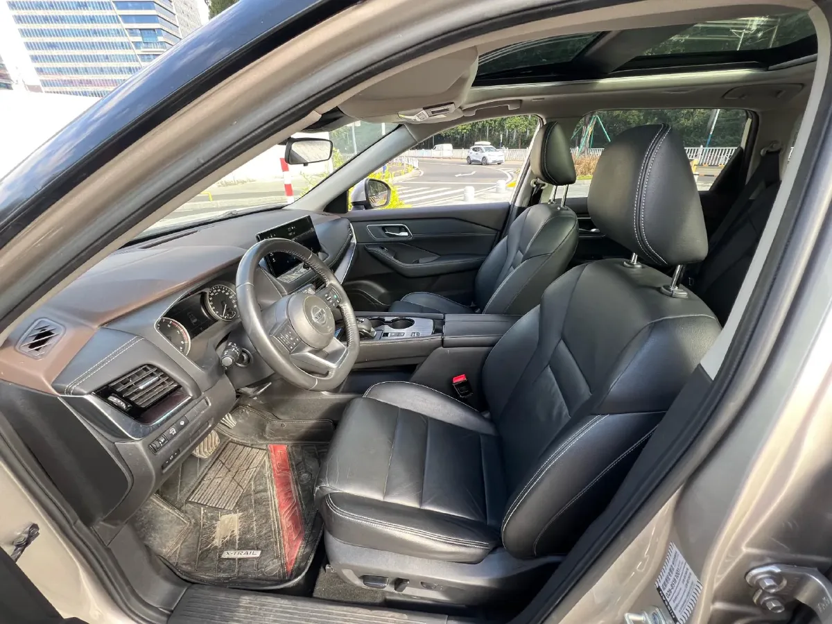 2021 Nissan X-Trail 1.5T 204HP L3 CVT,autocango,china used car exporter,china ev exporter,chinese used car exporter,chinese used ev exporter