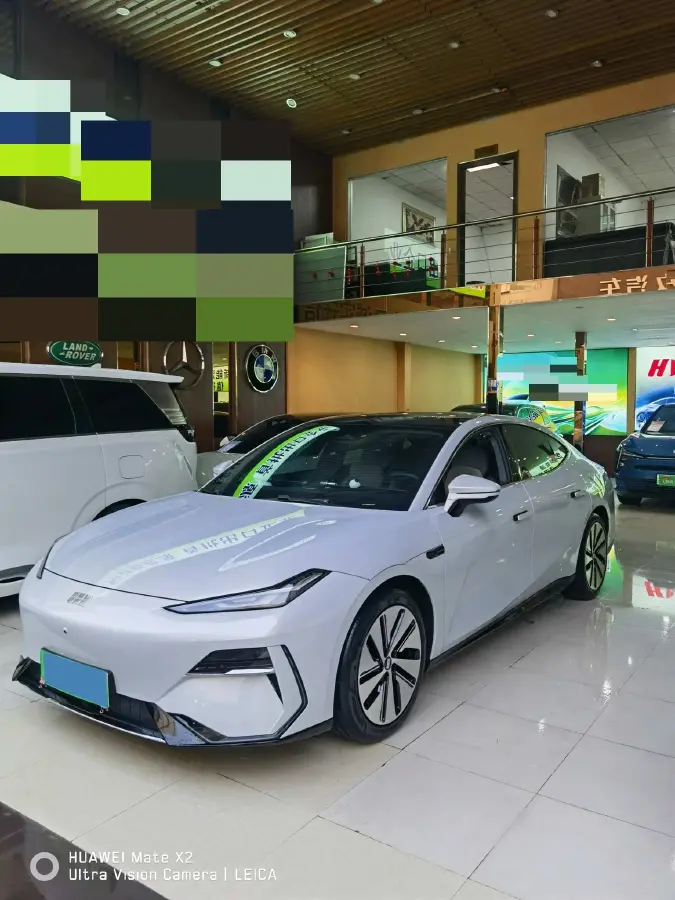 2024 Geely Galaxy E8 BEV 62KWH