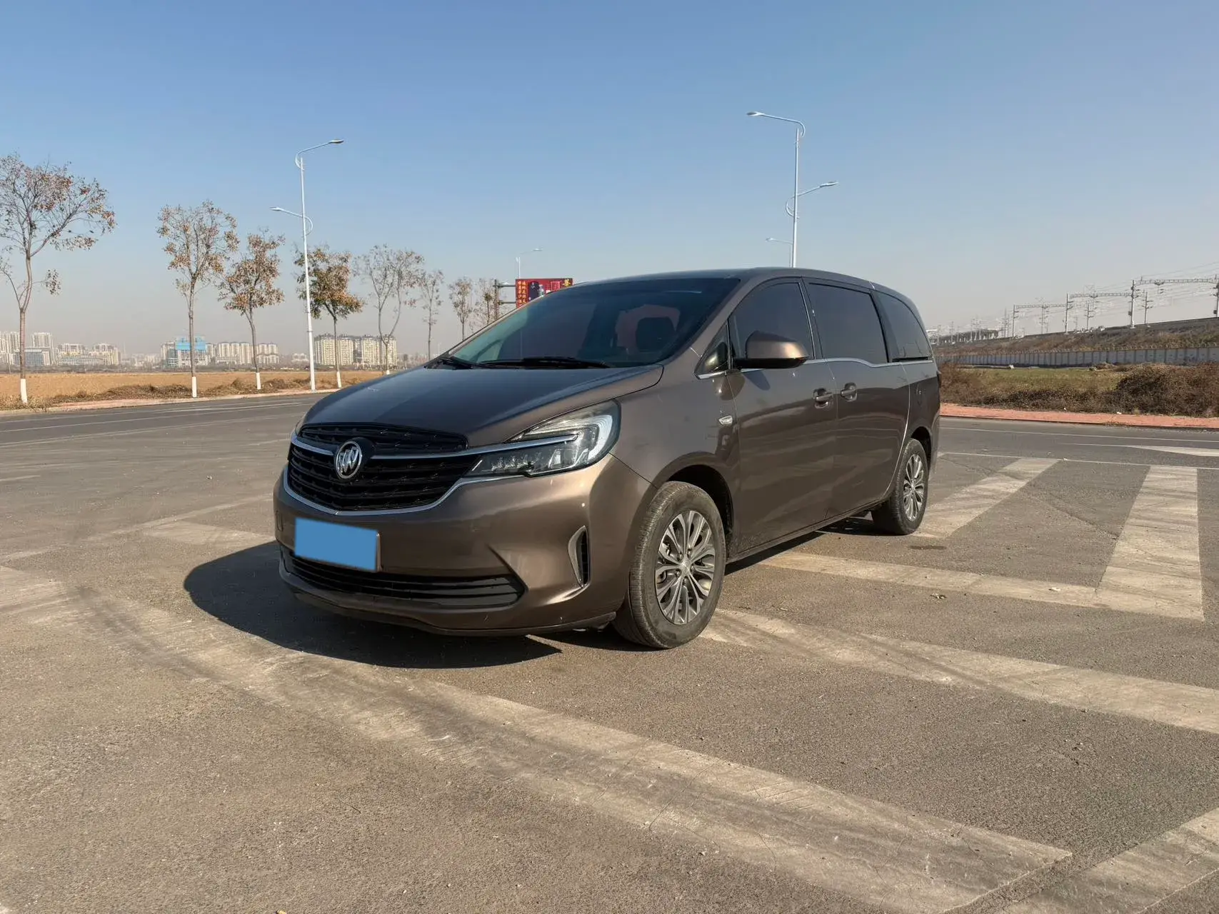 2020 BUICK GL8 view 1