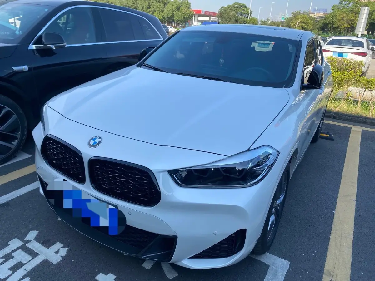 2023 BMW X2 2.0T 178HP L4 7DCT