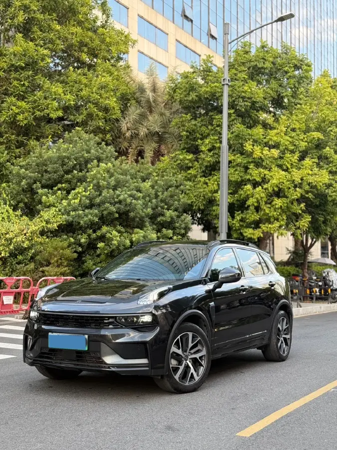 2021 LYNK&CO 01 EM-P 1.5T 180HP L3 7DCT PHEV 17.7KWH