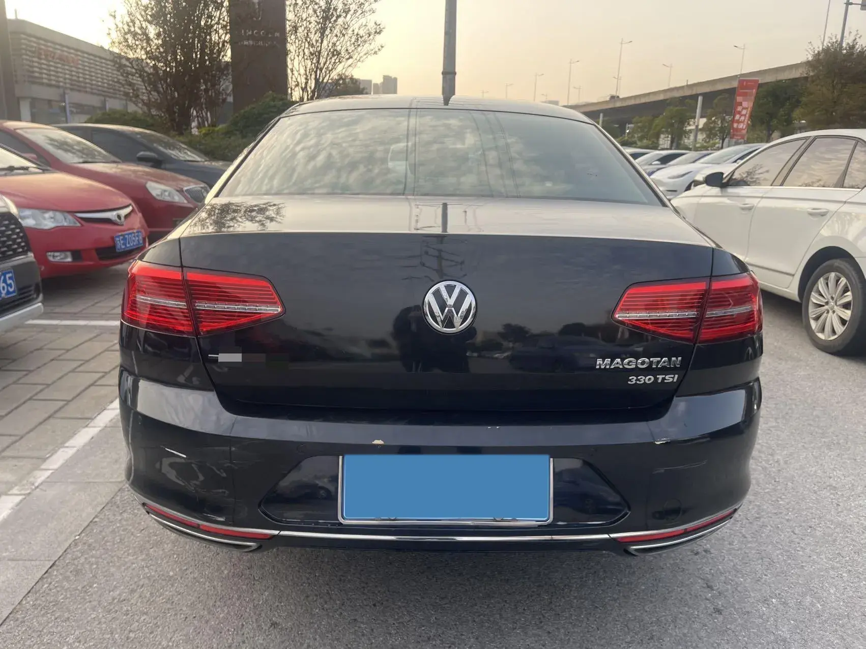 2019 VOLKSWAGEN MAGOTAN thumbnail 4