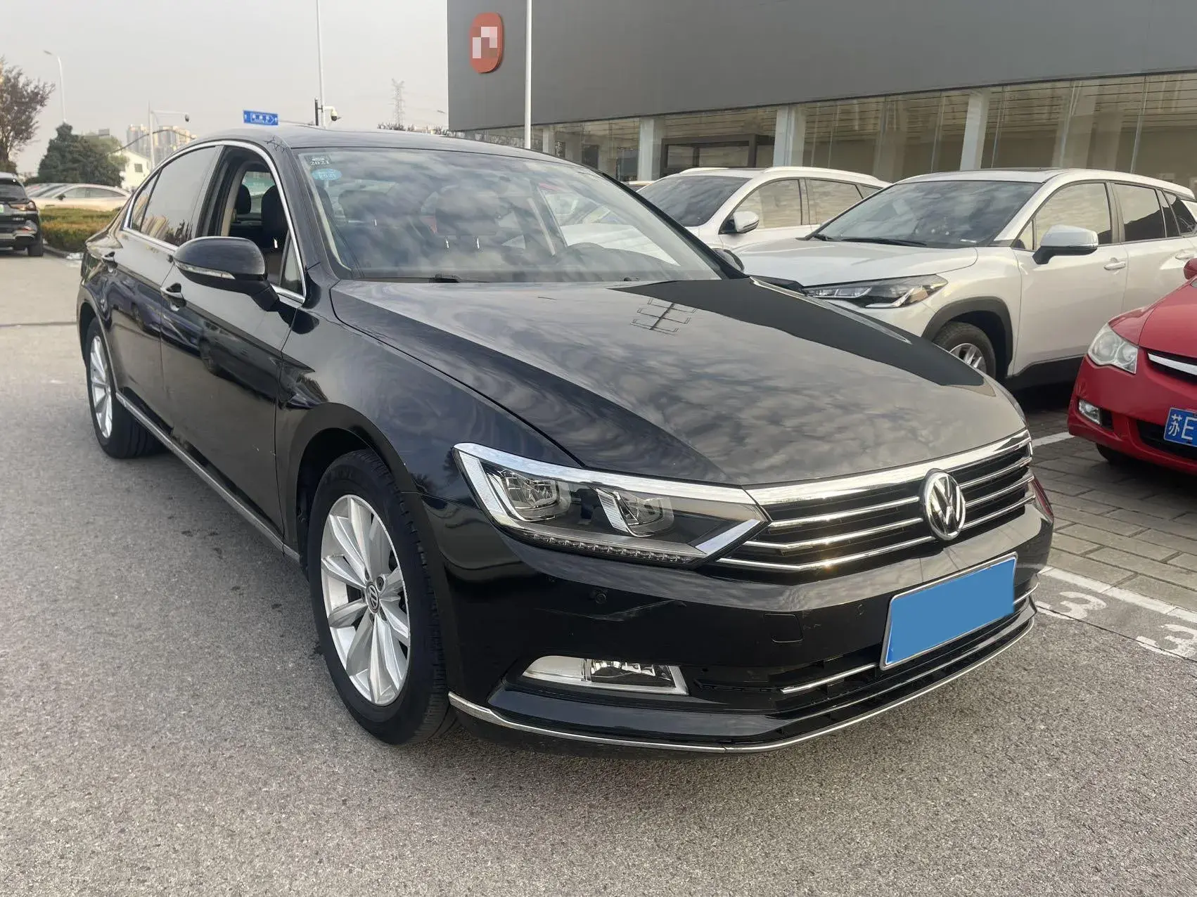 2019 VOLKSWAGEN MAGOTAN thumbnail 3