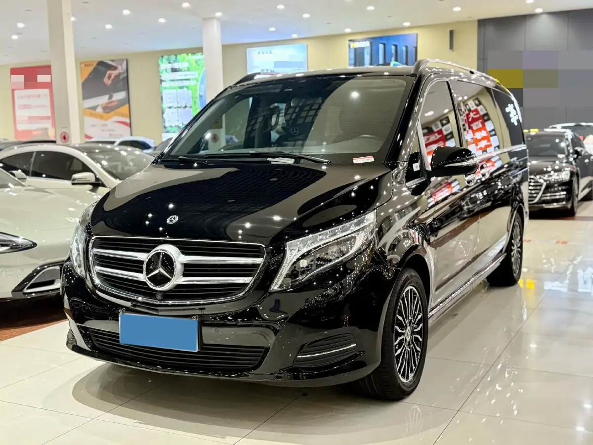2018 Mercedes-Benz V Class 2.0T 211HP L4 7AT