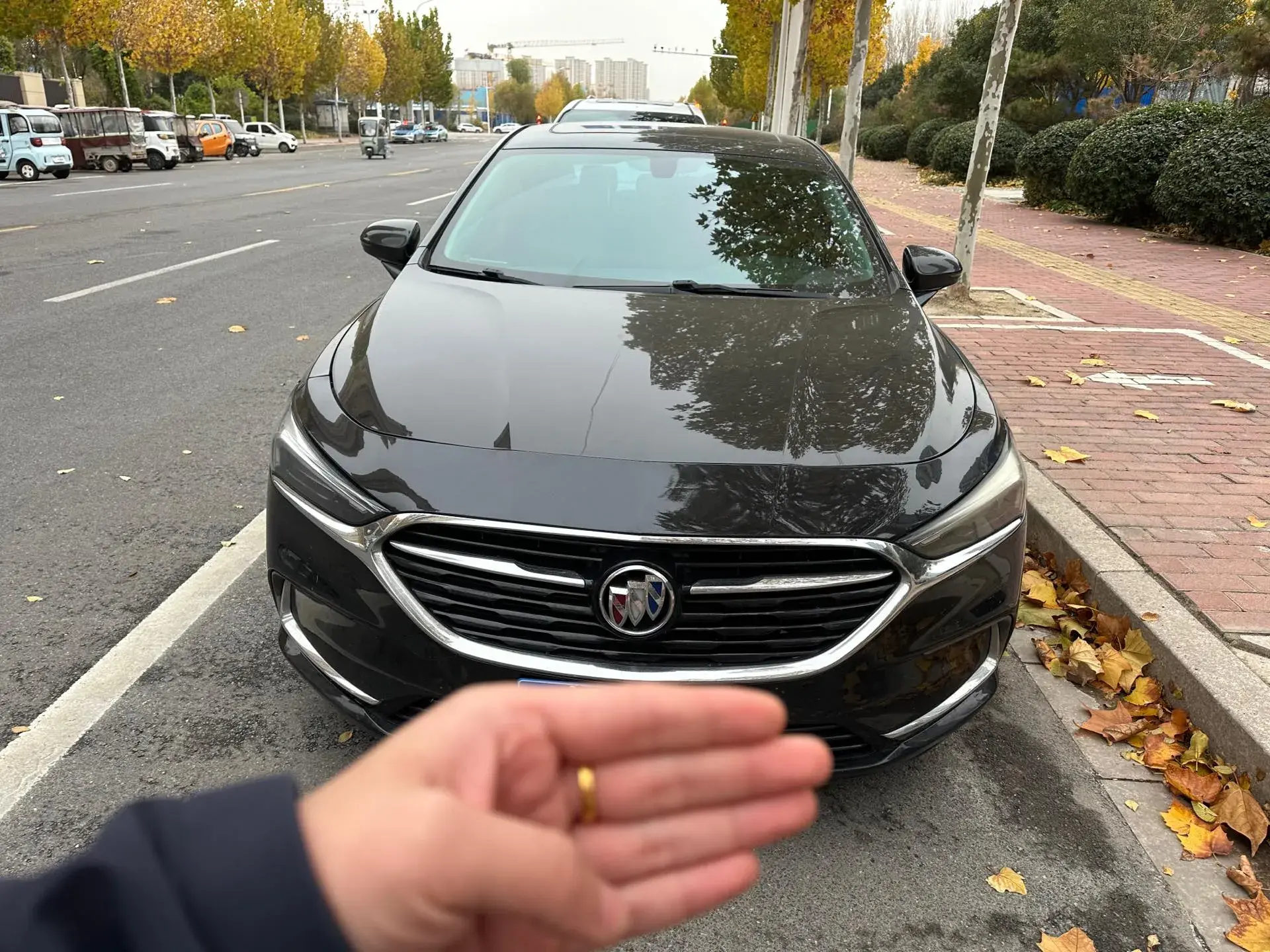 2020 BUICK LARCOSSE thumbnail 2