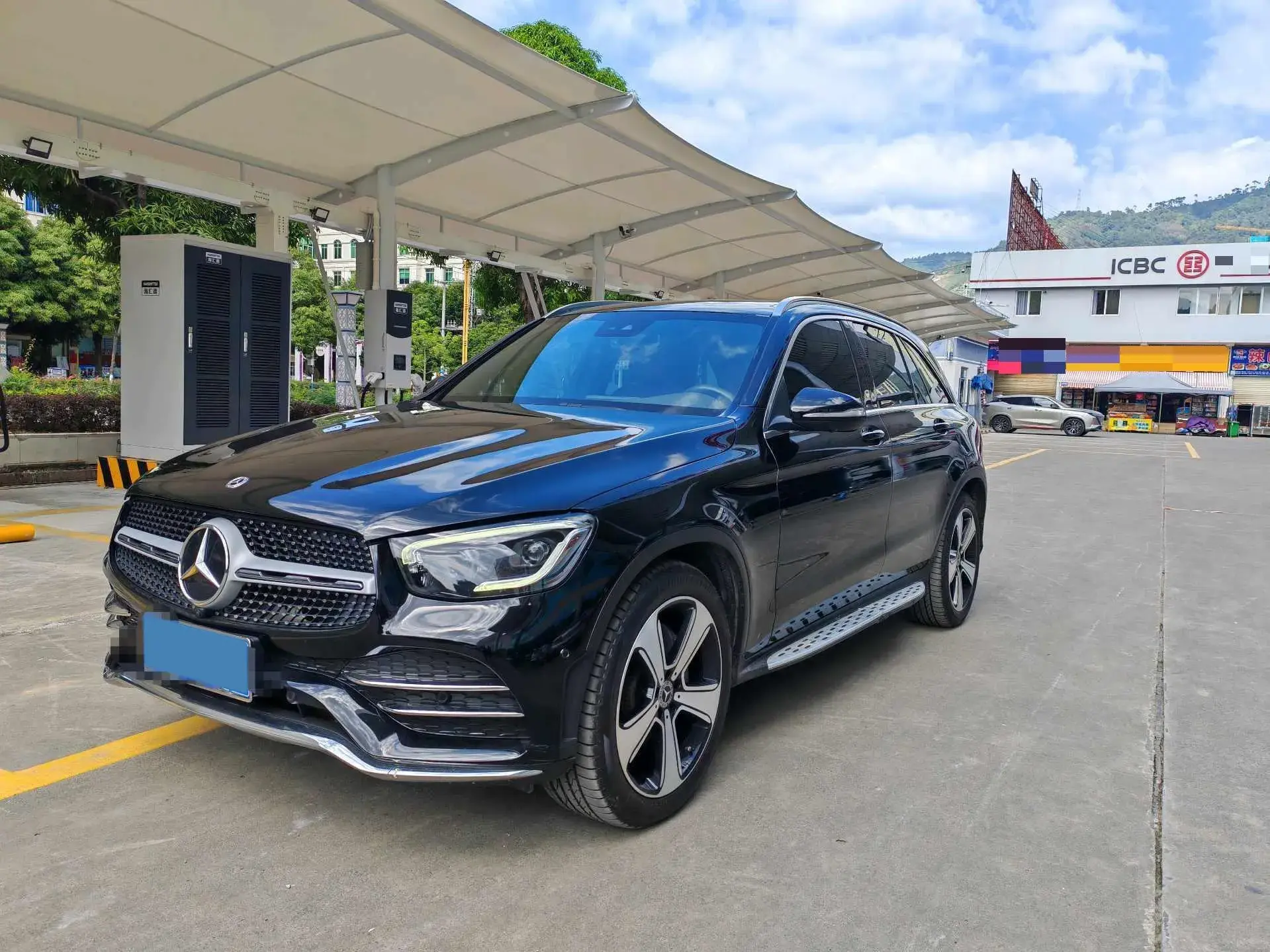 2020 MERCEDES-BENZ GLC view 1
