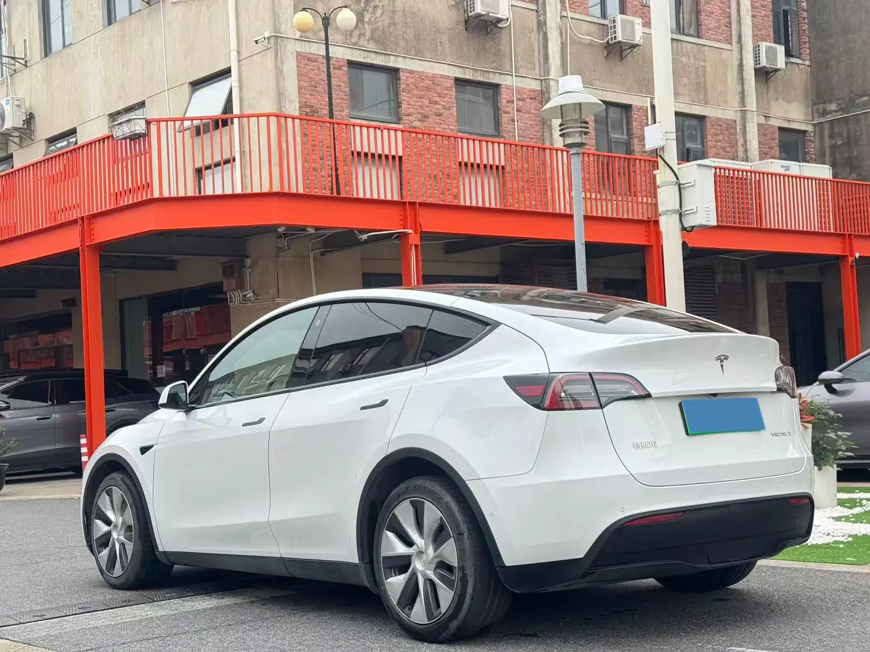 2021 TESLA MODEL thumbnail 3