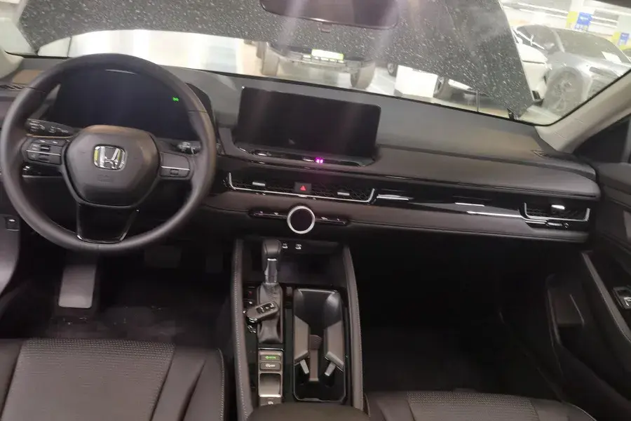 2025 HONDA INSPIRE thumbnail 4