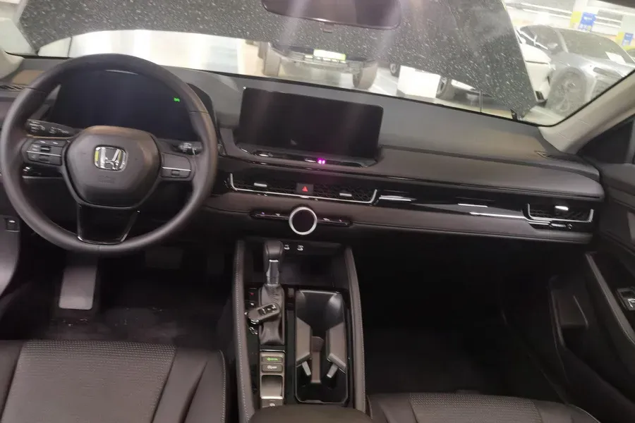 2025 Honda Inspire 1.5T 192HP L4 CVT,autocango,china used car exporter,china ev exporter,chinese used car exporter,chinese used ev exporter
