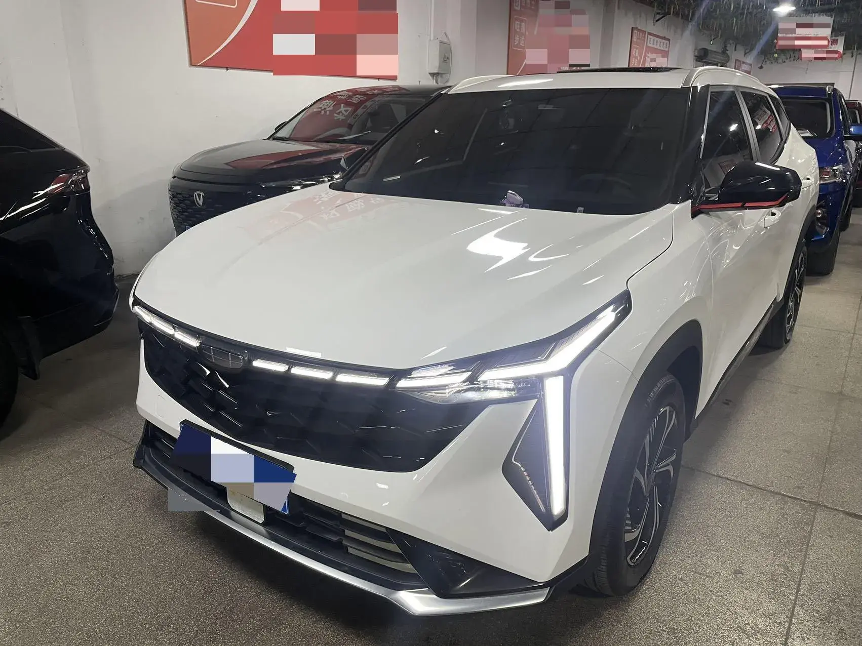 2023 GEELY AZKARRA view 1