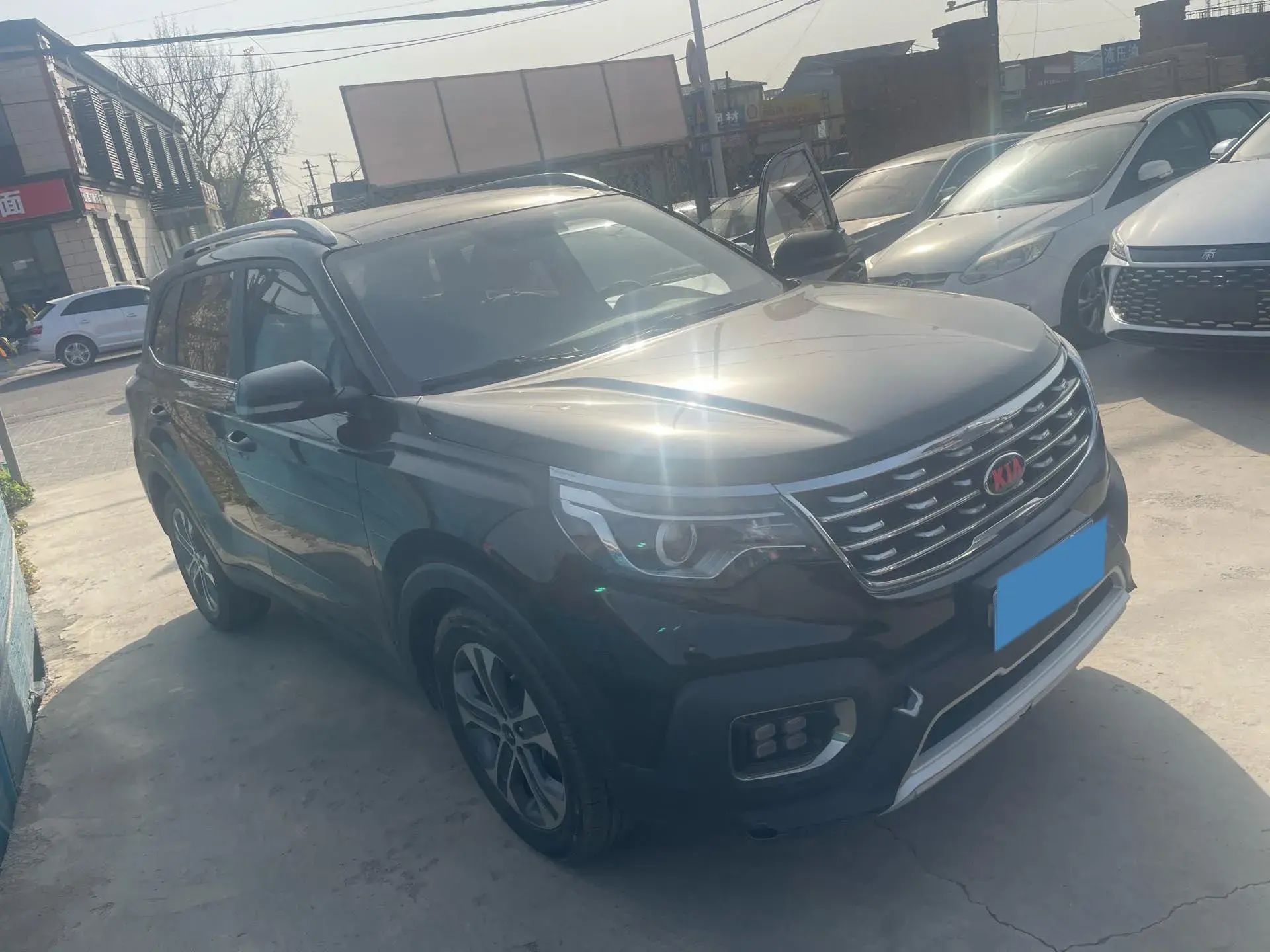 2019 KIA SPORTAGE thumbnail 2