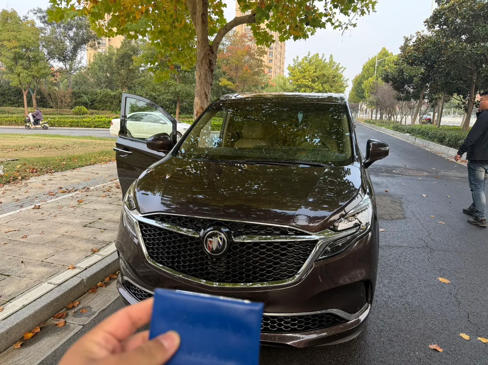 2020 BUICK GL8 thumbnail 2