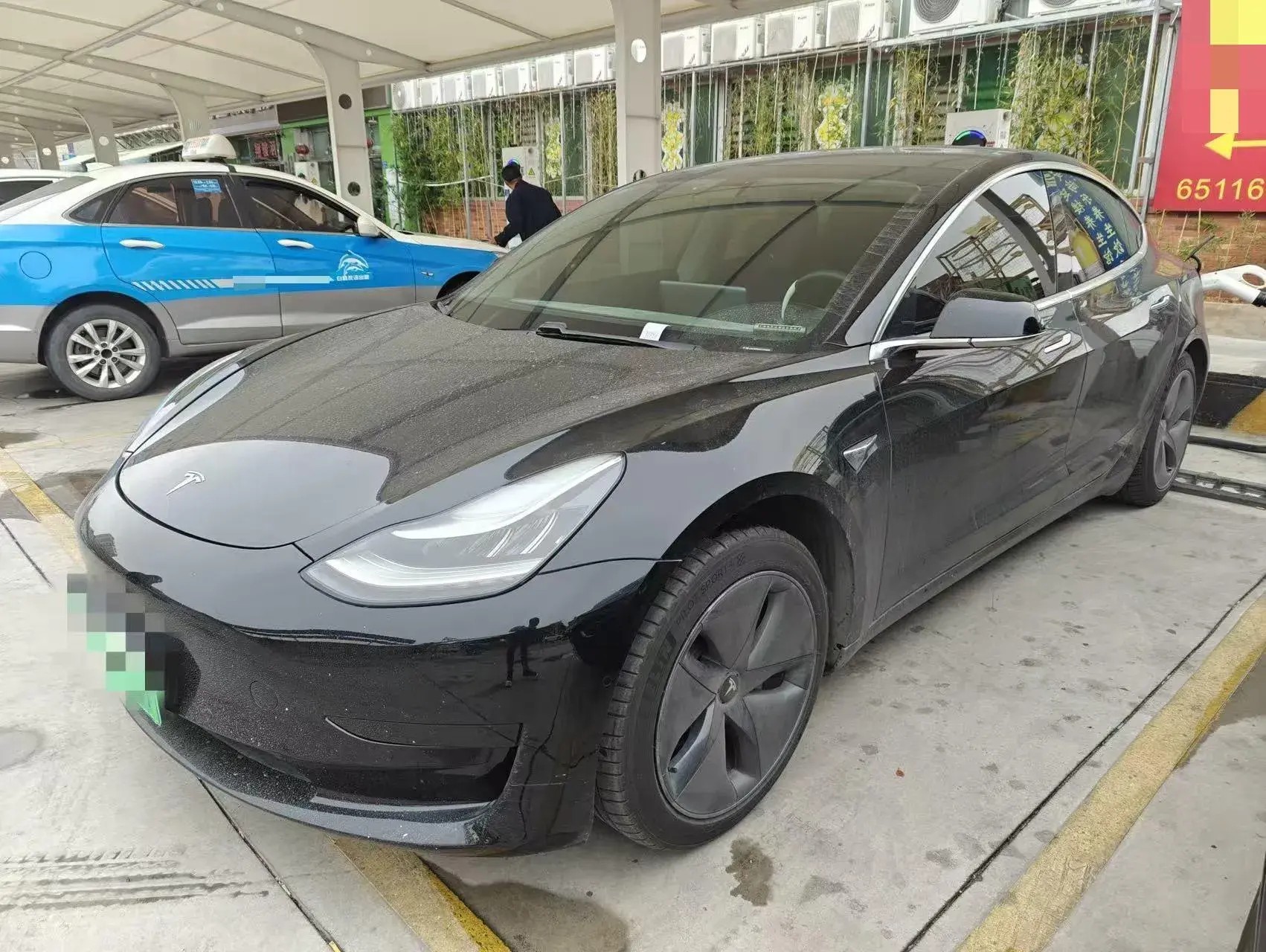 2020 TESLA MODEL view 1