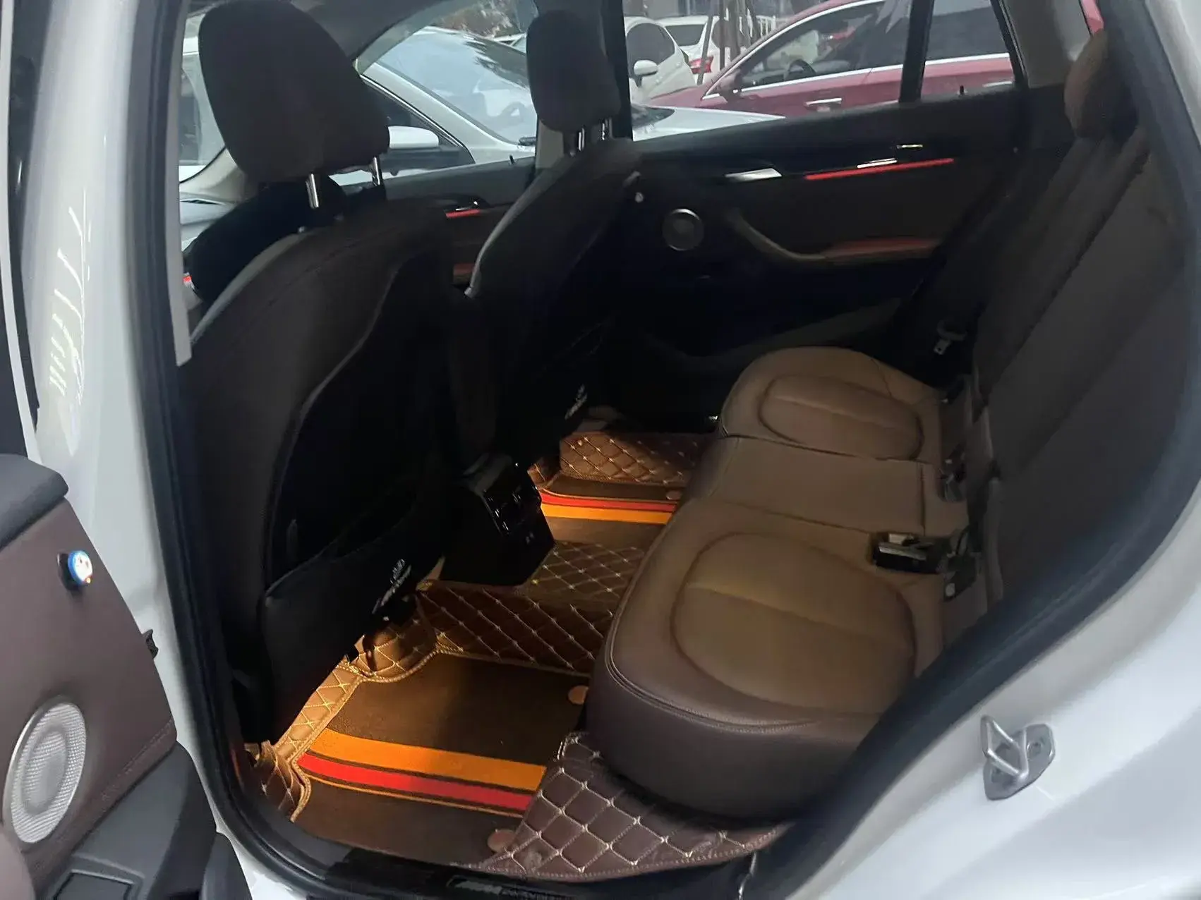 2022 BMW X1 thumbnail 3