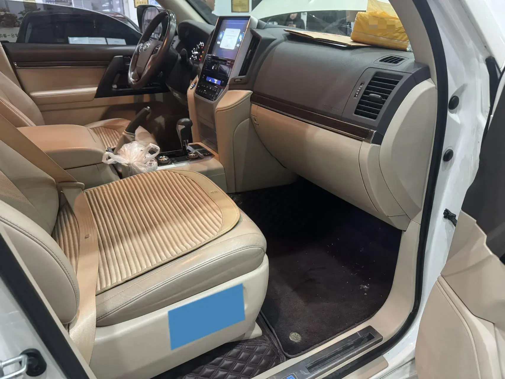 2019 CHEVROLET TRAX thumbnail 4