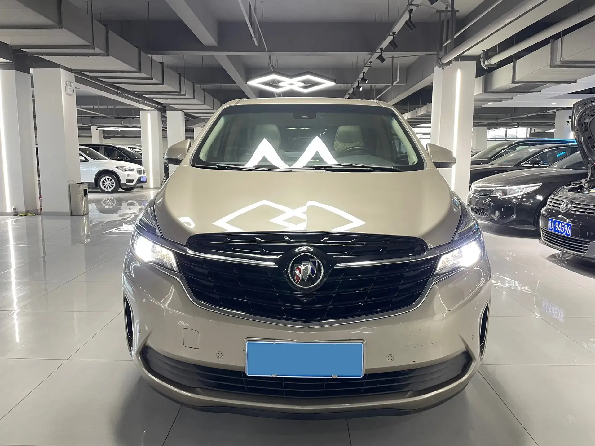 2022 BUICK GL8 thumbnail 2