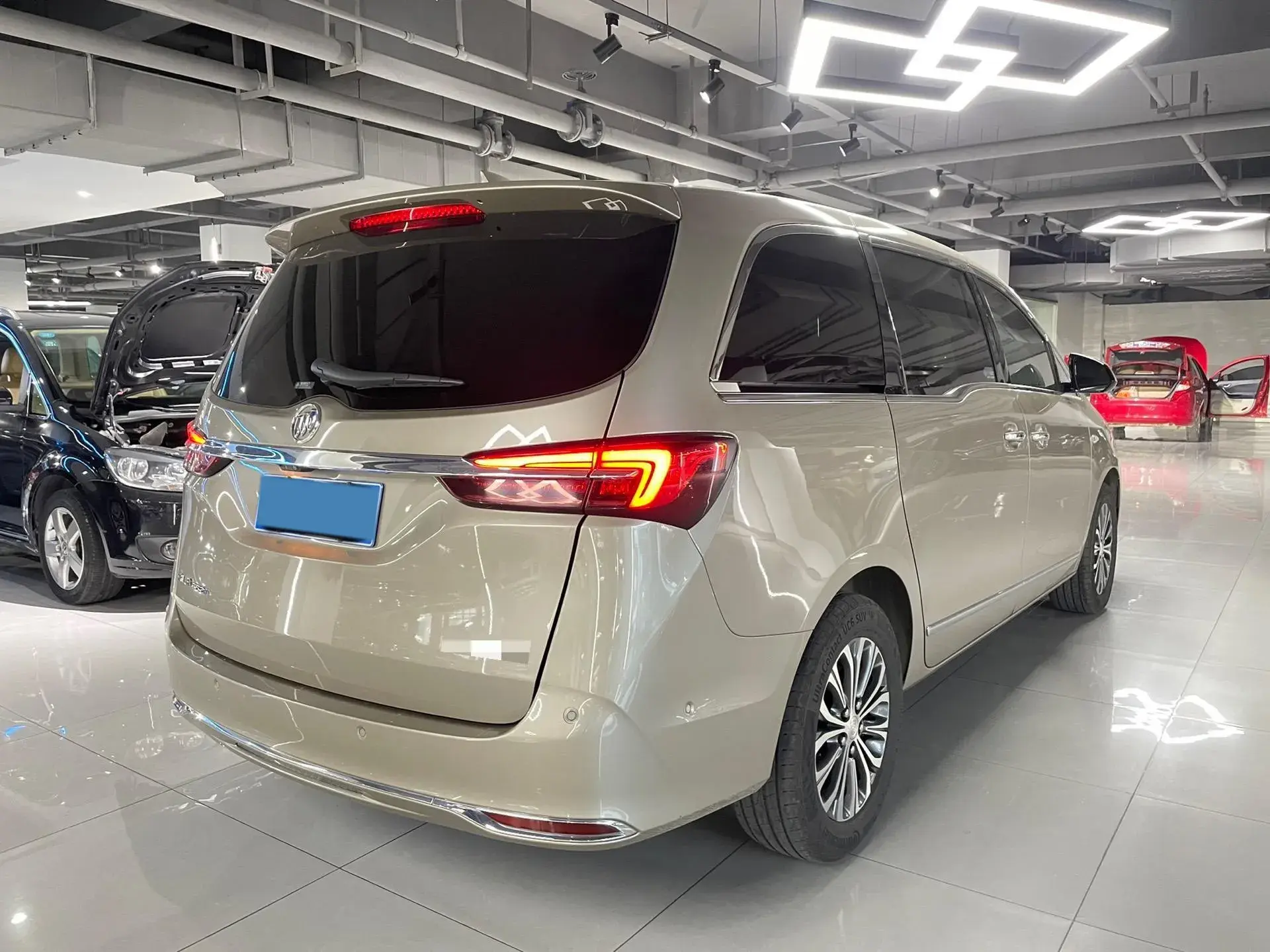 2022 BUICK GL8 thumbnail 4