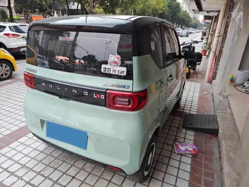 2022 WULING HONGGUANG thumbnail 3