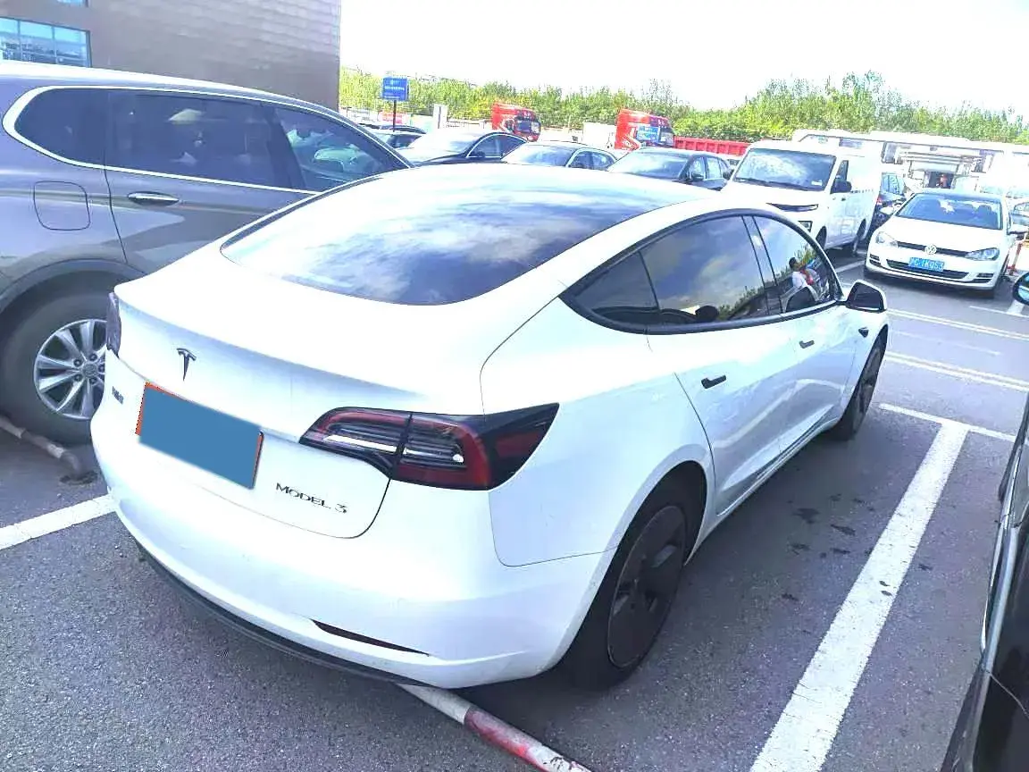 2022 TESLA MODEL thumbnail 3