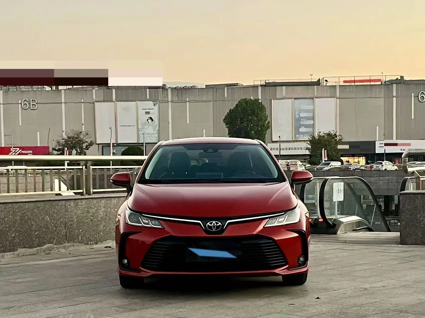 2019 TOYOTA COROLLA thumbnail 2