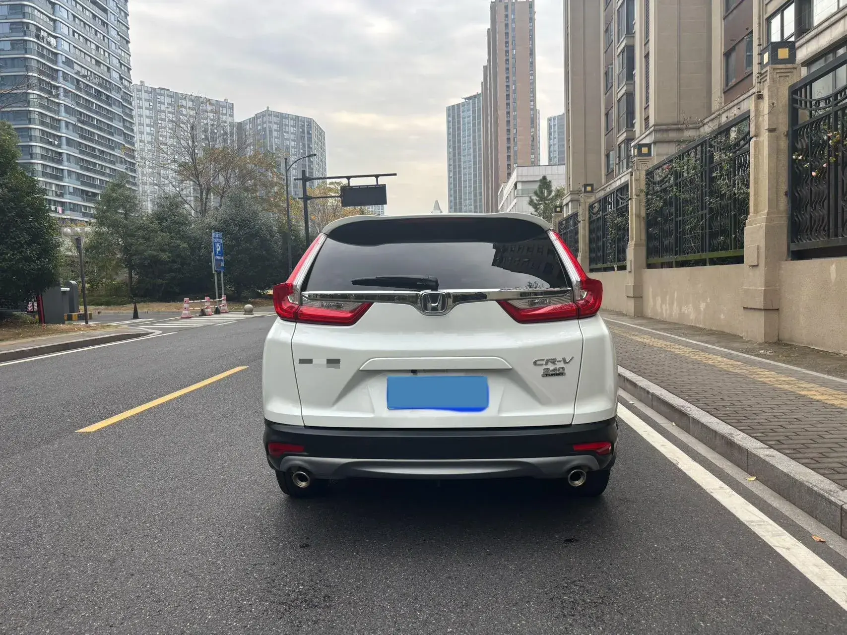 2019 HONDA CR-V thumbnail 4
