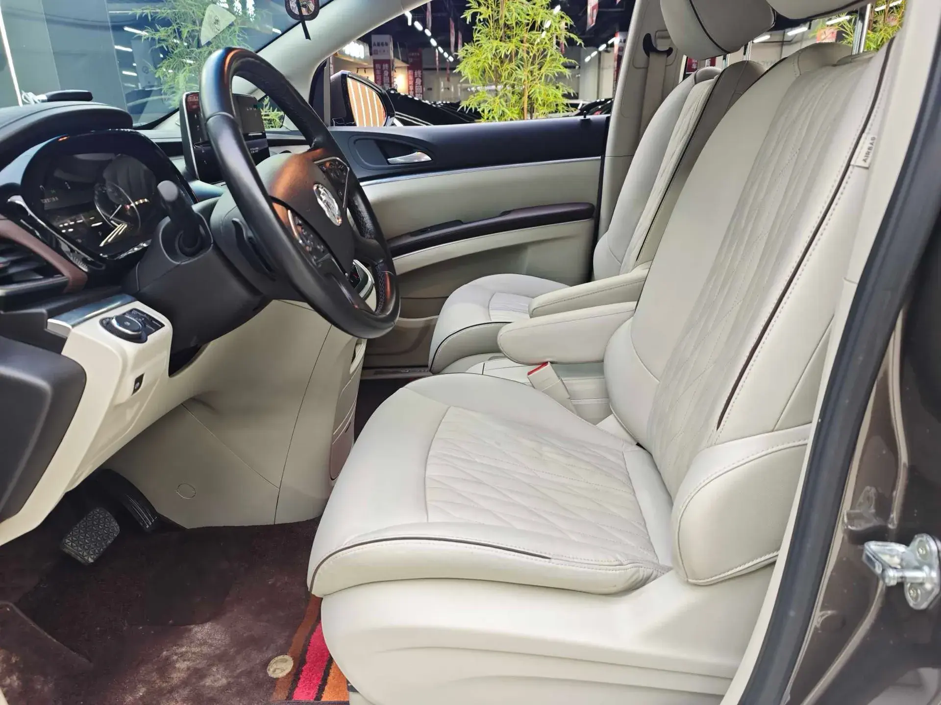 2021 BUICK GL8 thumbnail 2