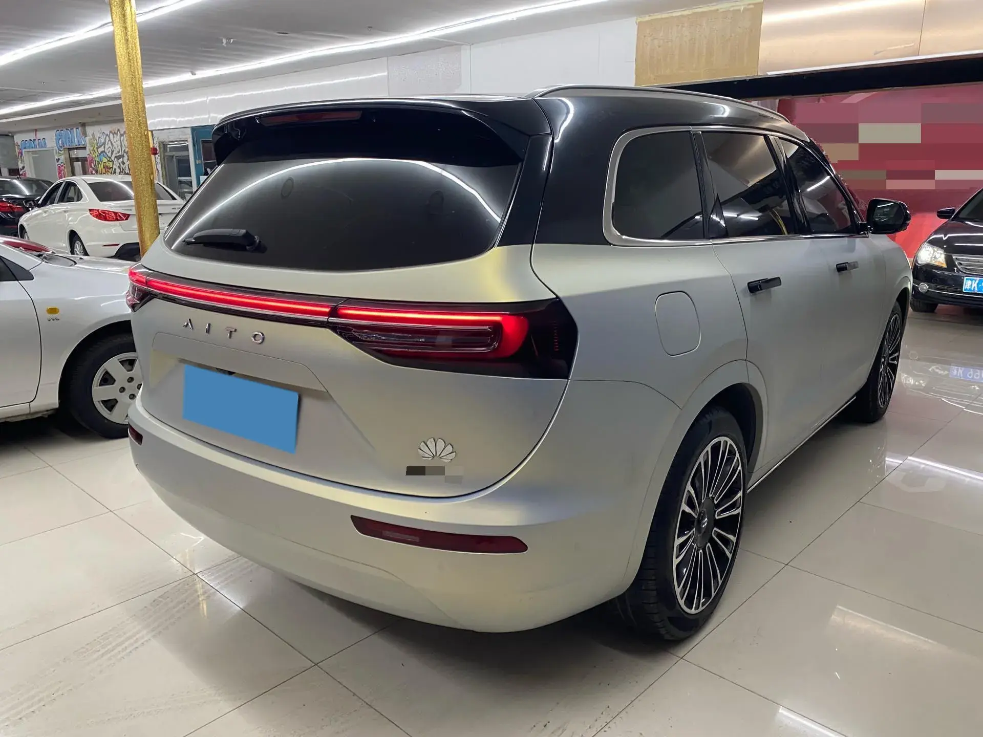 2024 AITO AITO thumbnail 4