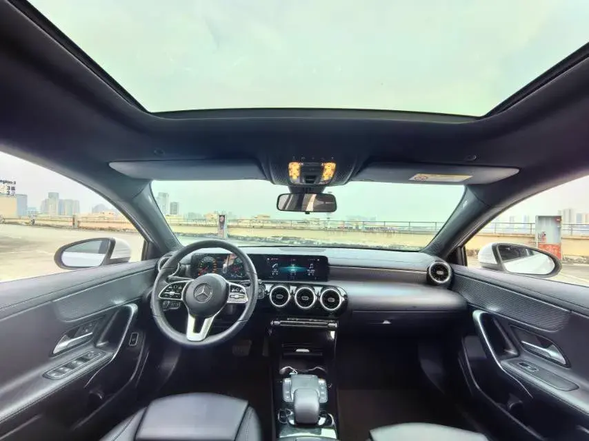 2021 MERCEDES-BENZ A thumbnail 4
