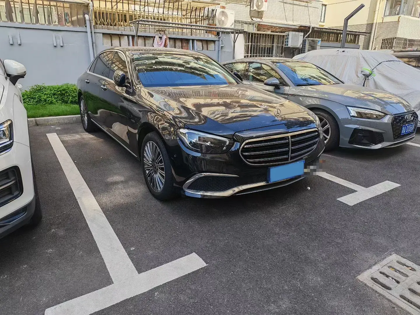 2022 MERCEDES-BENZ E thumbnail 3