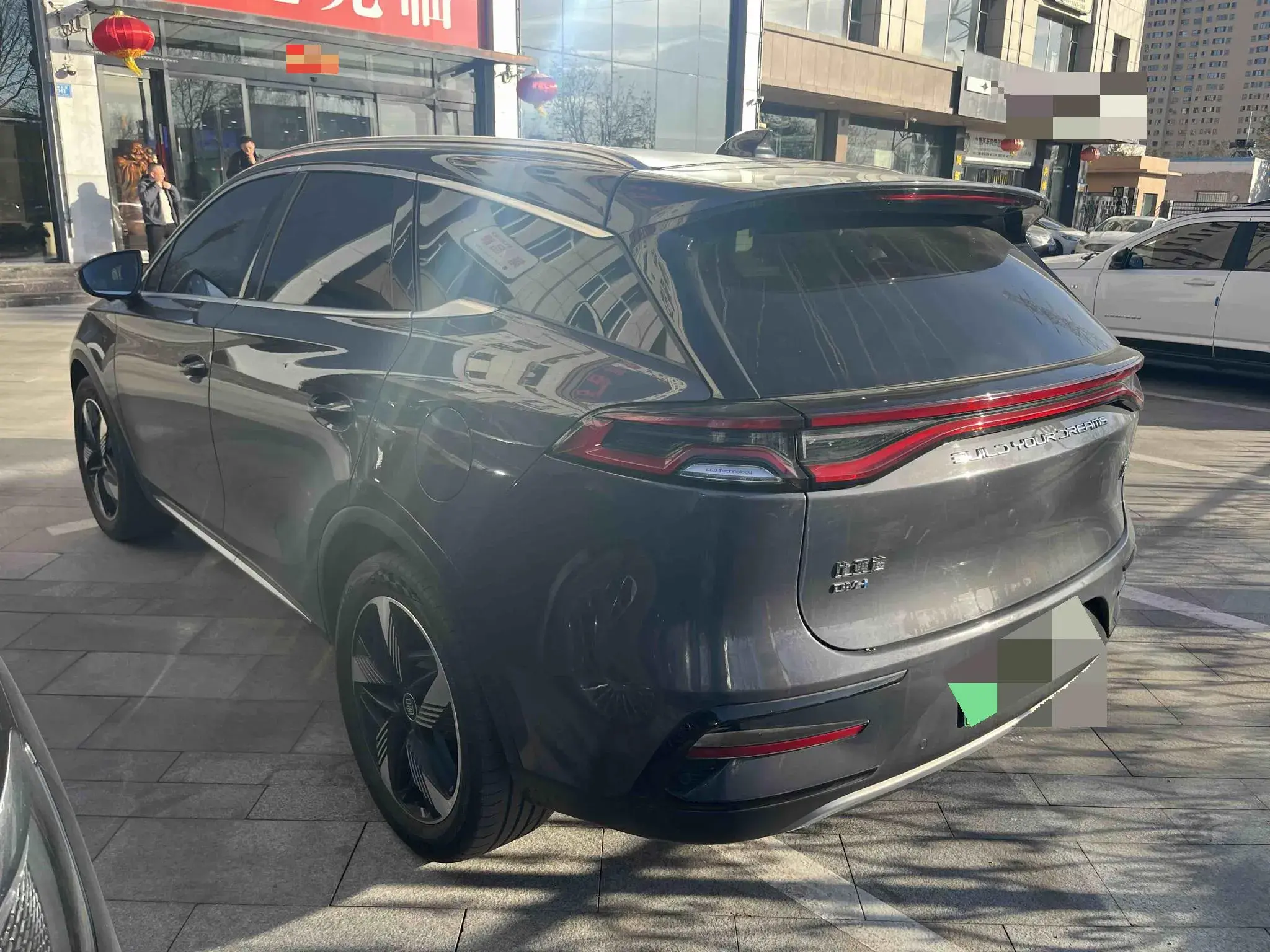 2023 BYD TANG thumbnail 3