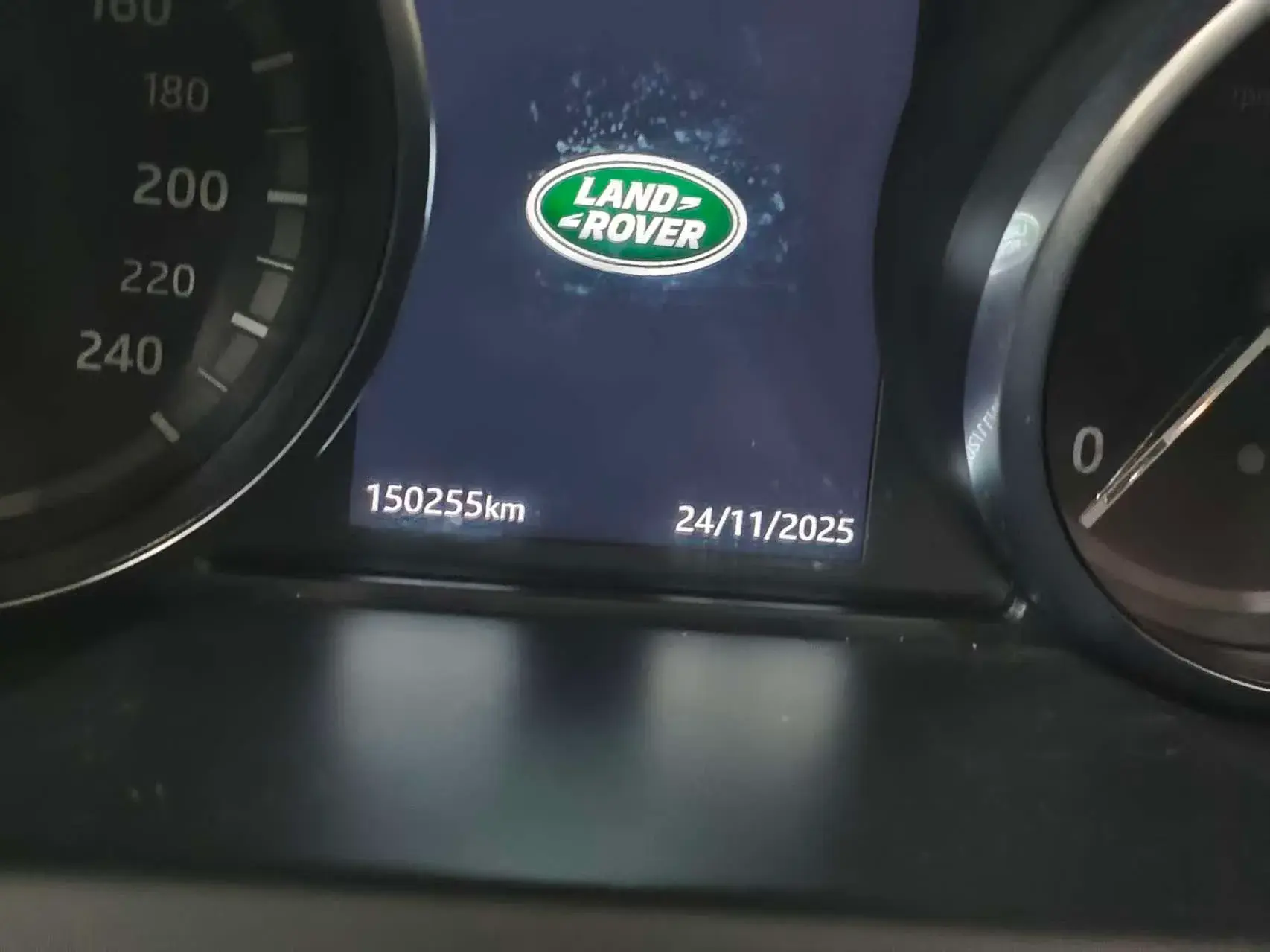 2019 LAND ROVER thumbnail 2