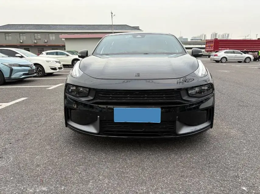 2022 LYNK&CO 03 thumbnail 2