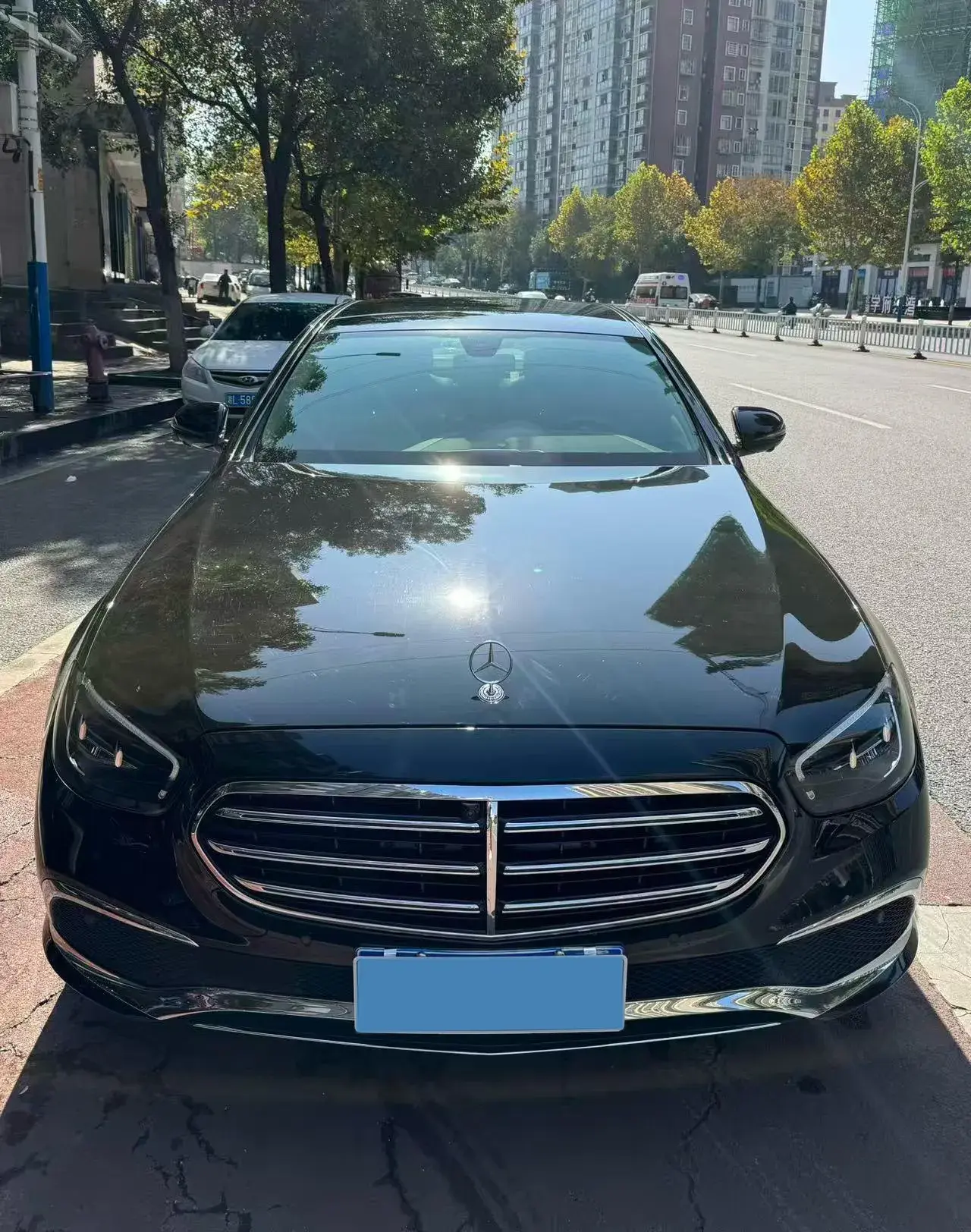 2023 MERCEDES-BENZ E thumbnail 2