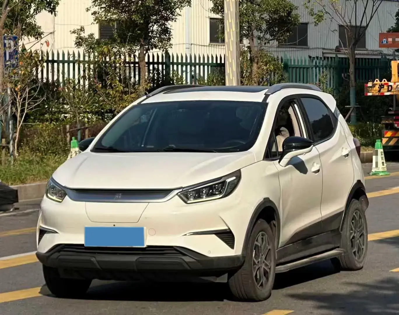 2021 BYD YUAN view 1