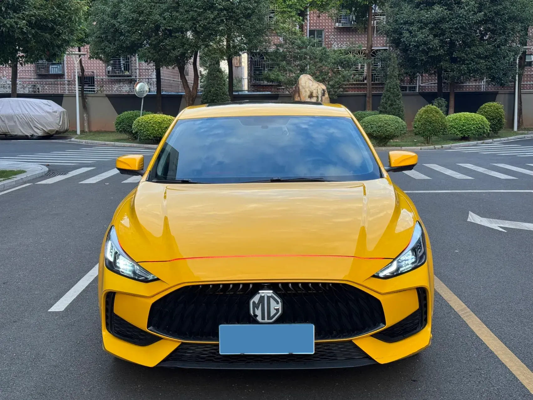 2021 MG 5 thumbnail 2