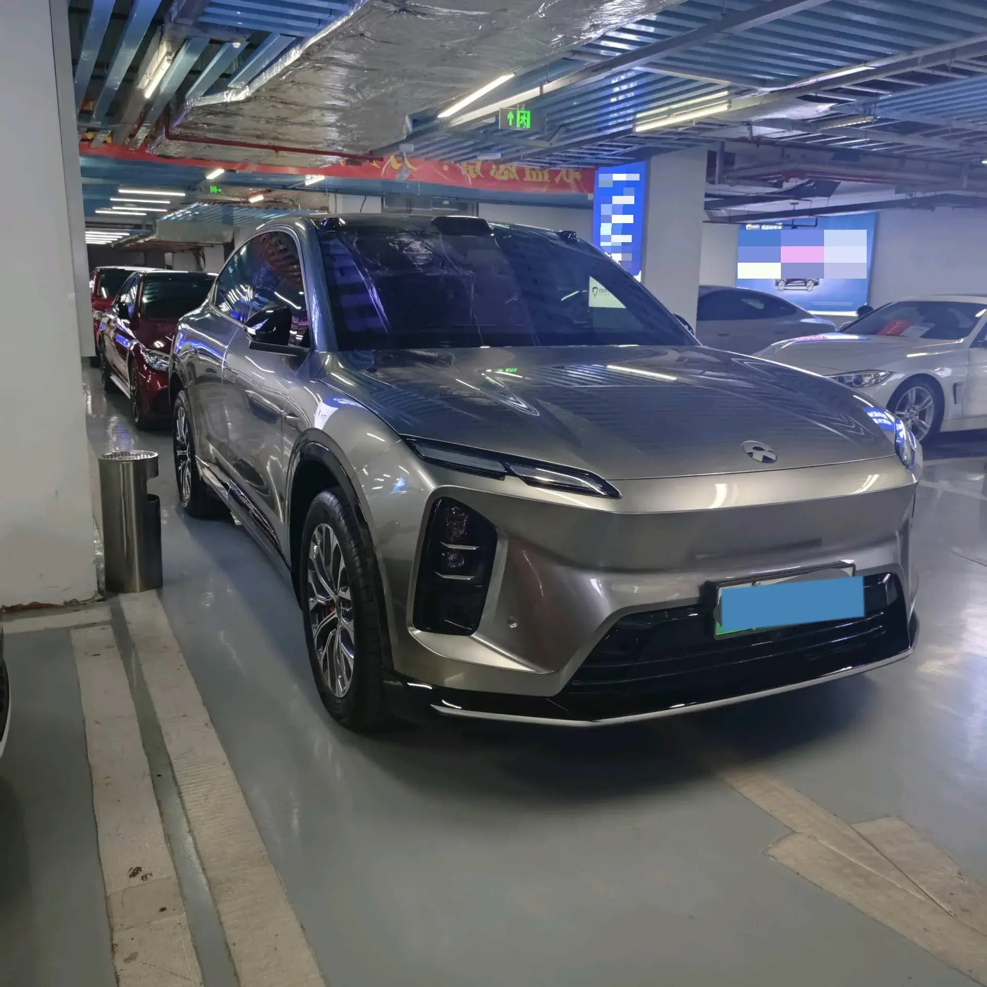 2025 NIO ES6 thumbnail 2