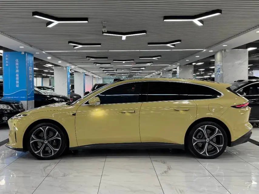 2024 NIO ET5T thumbnail 2