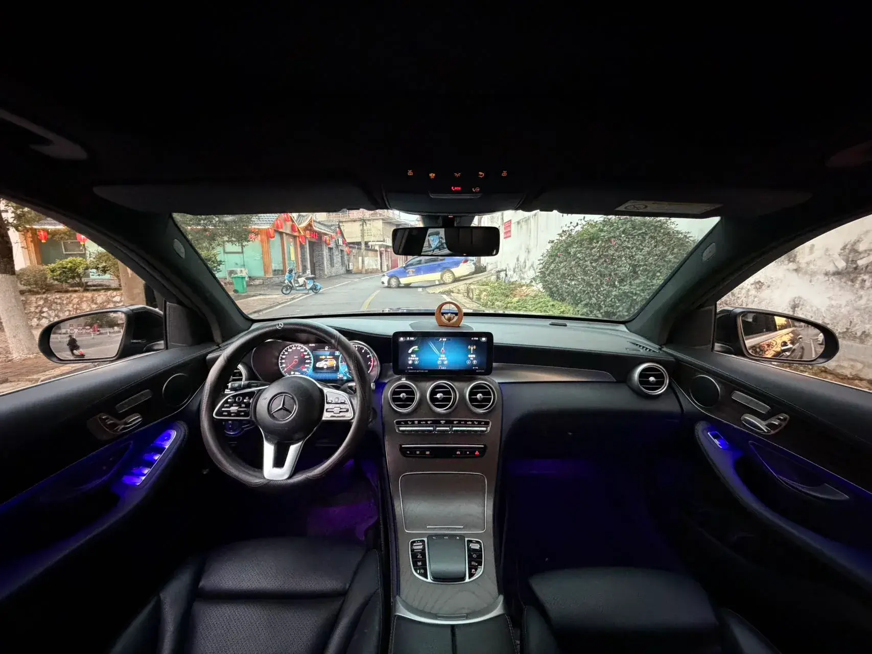 2022 MERCEDES-BENZ GLC thumbnail 4