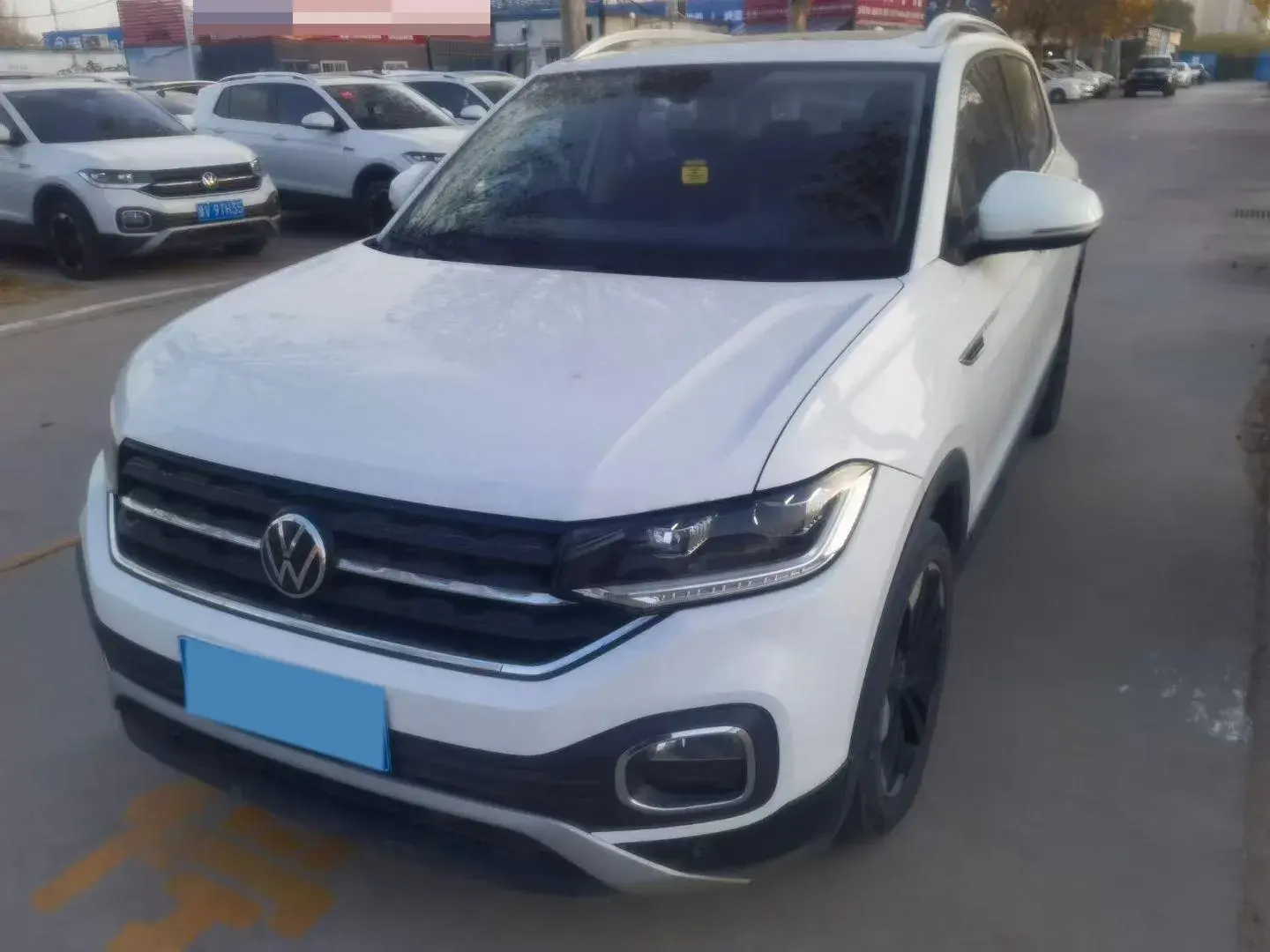 2023 VOLKSWAGEN TACQUA view 1