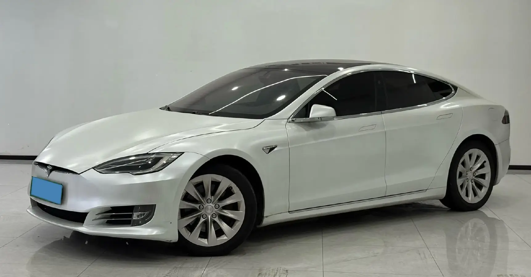 2017 Tesla Model S BEV 75KWH
