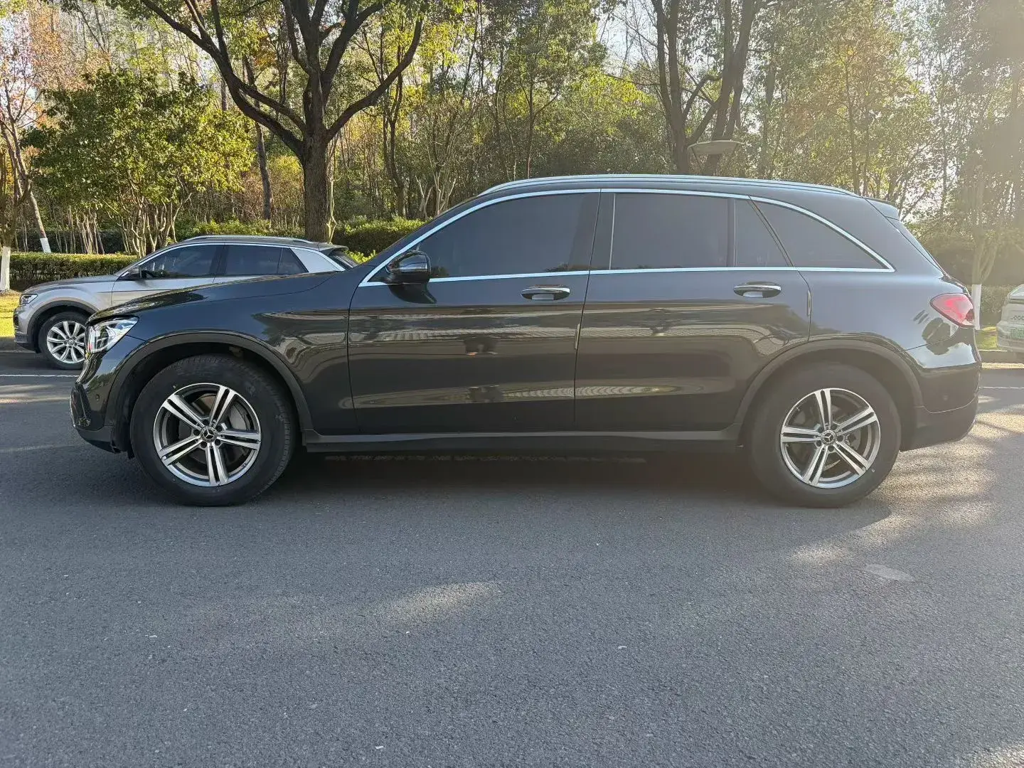 2021 MERCEDES-BENZ GLC thumbnail 3