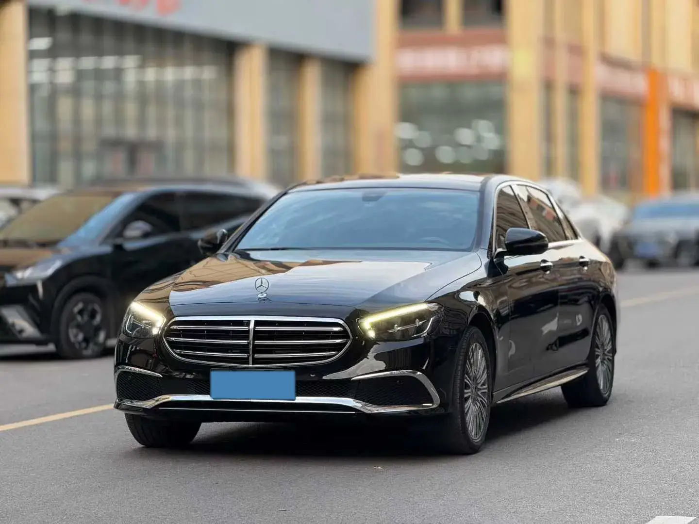 2021 MERCEDES-BENZ E view 1