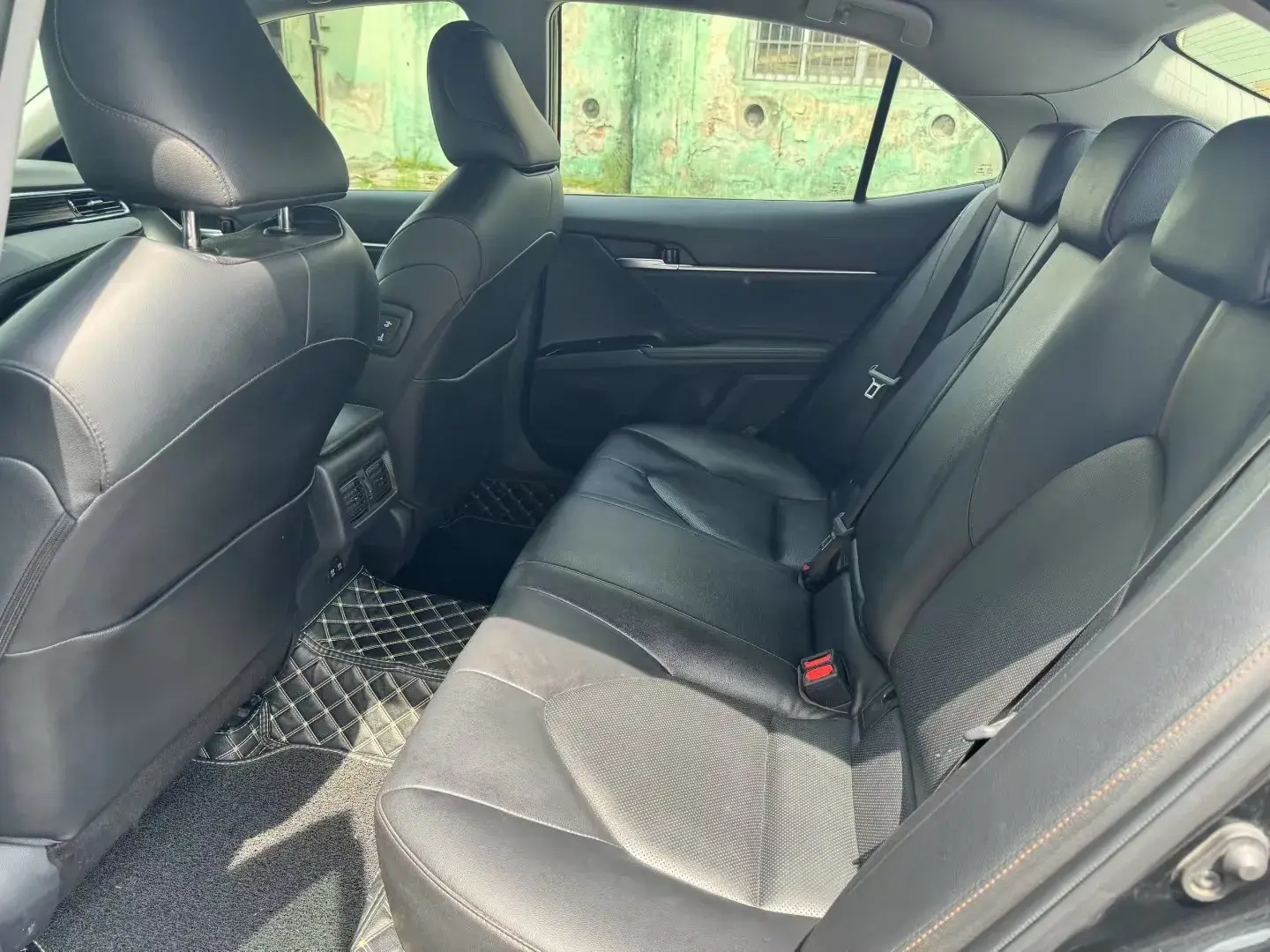 2019 TOYOTA CAMRY thumbnail 4