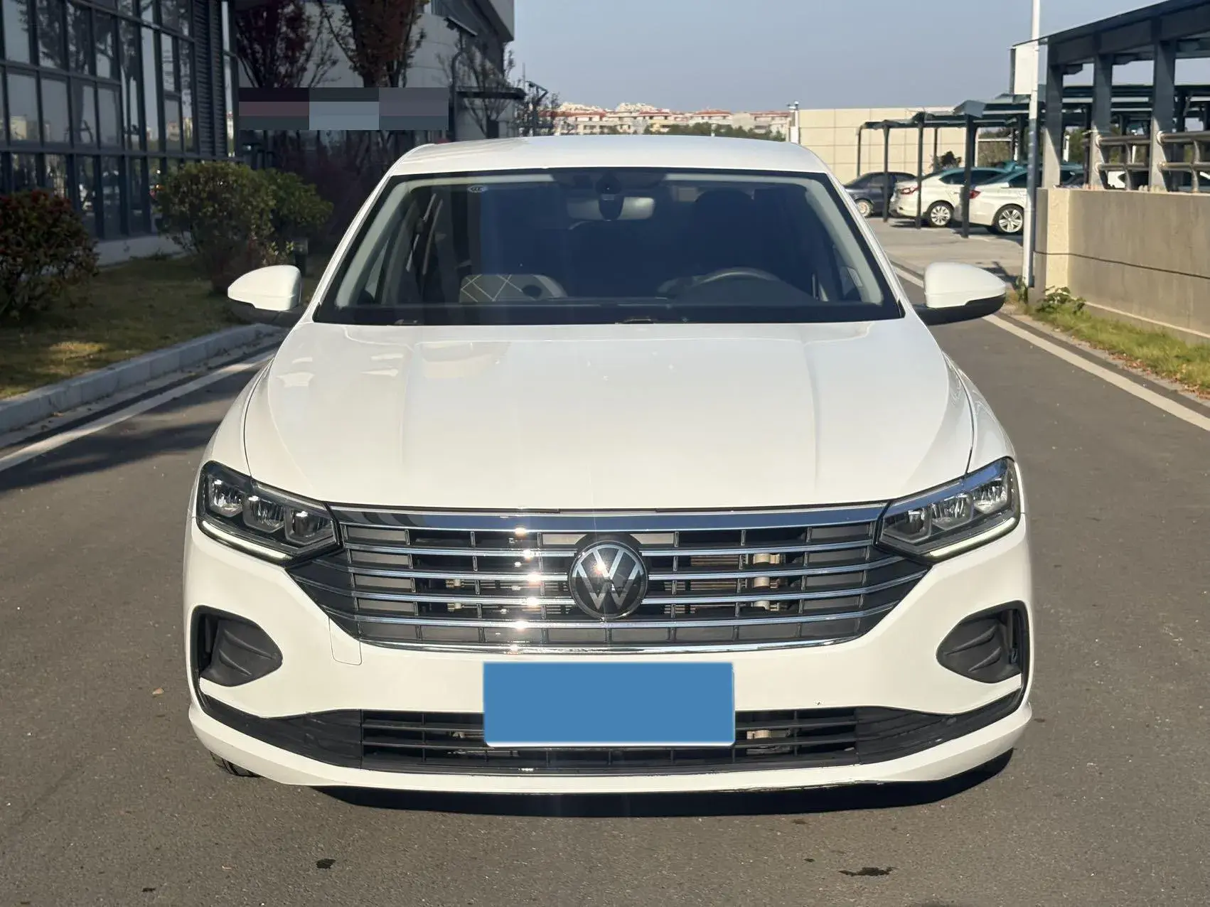 2023 VOLKSWAGEN LAVIDA thumbnail 2