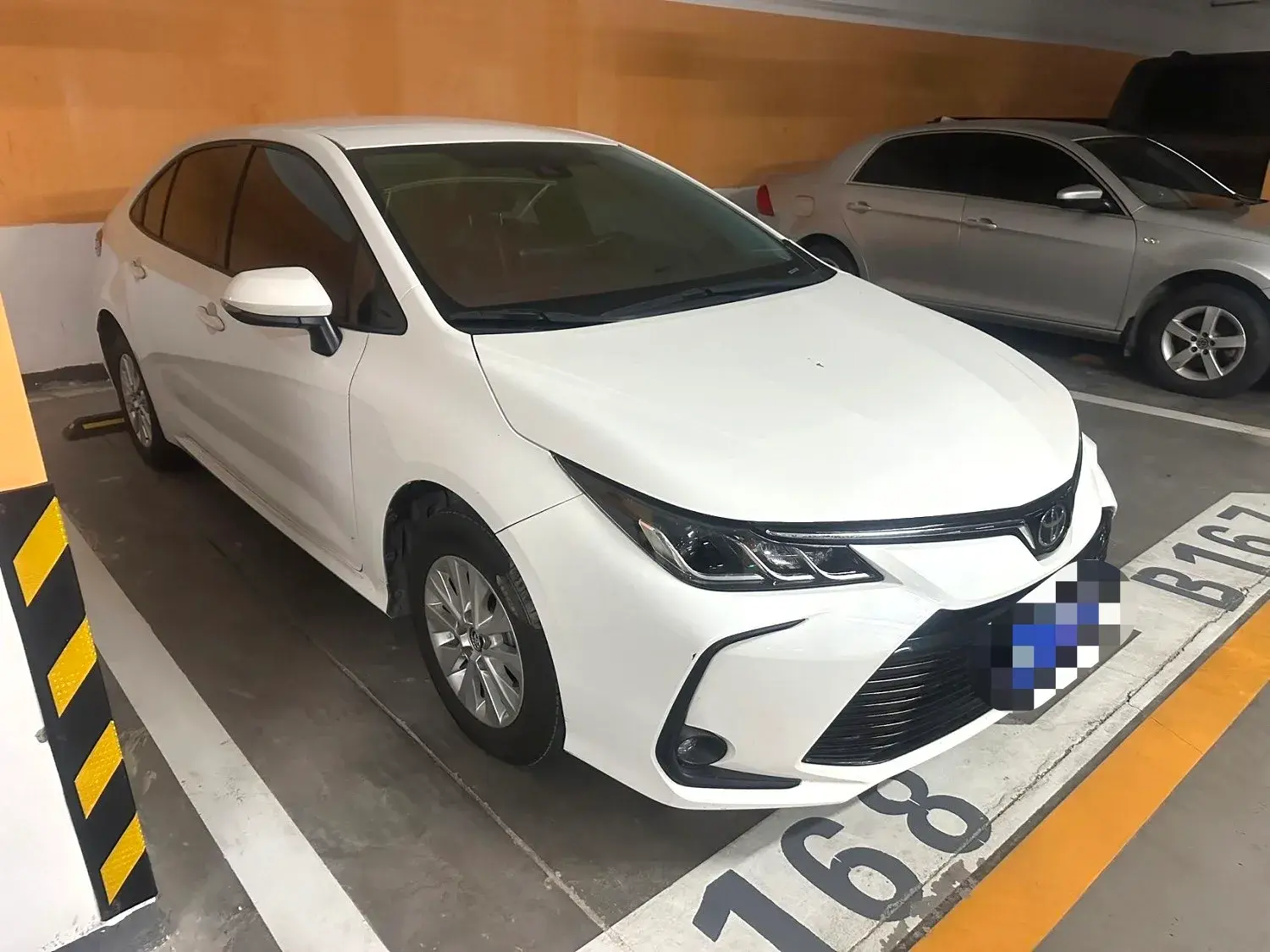 2022 TOYOTA COROLLA thumbnail 3