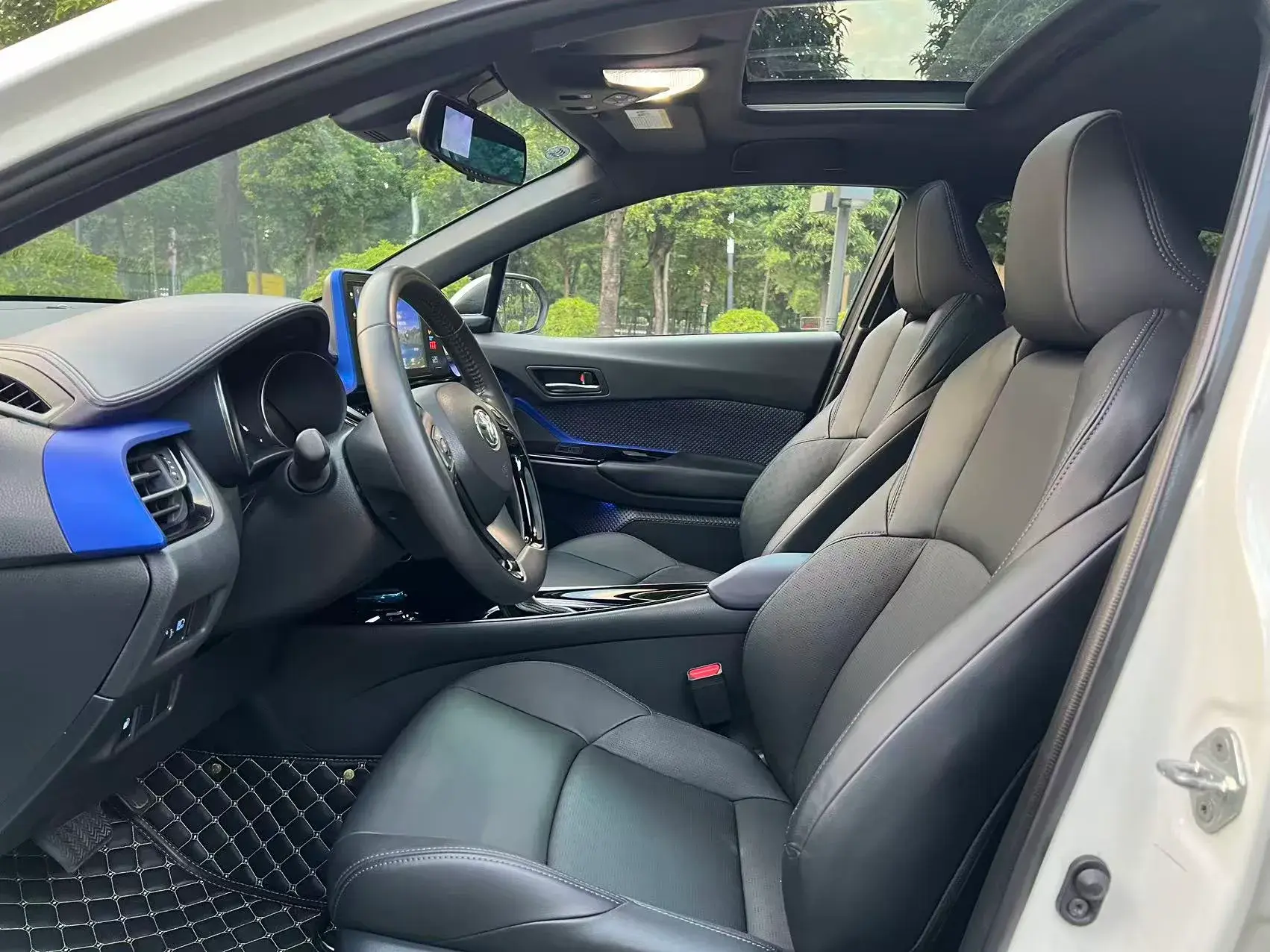 2018 TOYOTA IZOA thumbnail 4