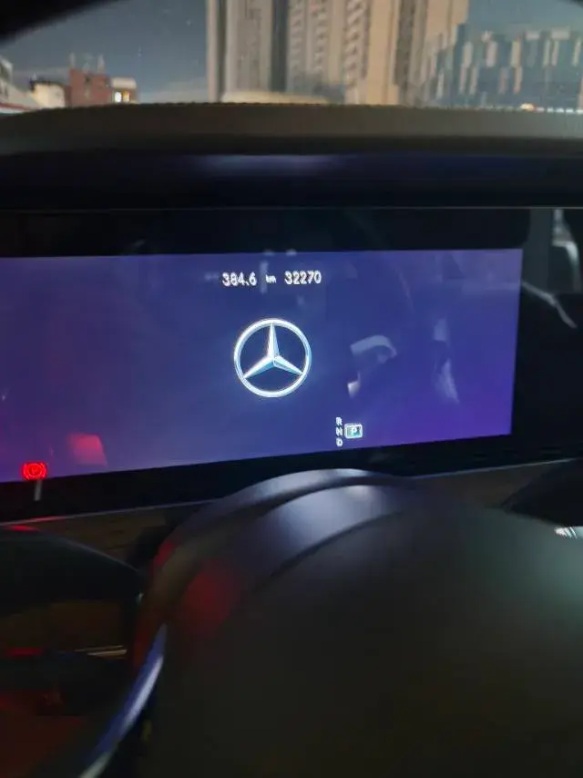 2021 MERCEDES-BENZ E thumbnail 4